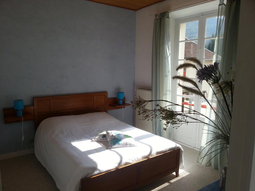 Bed and Breakfast Les Grands Goulets La Chapelle-en-Vercors Exterior foto